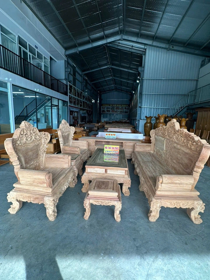 Sofa hoàng gia gỗ gõ pachy