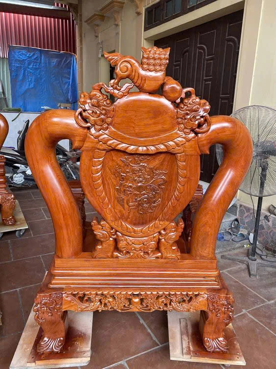 Bộ ghế gỗ đồng kỵ 001