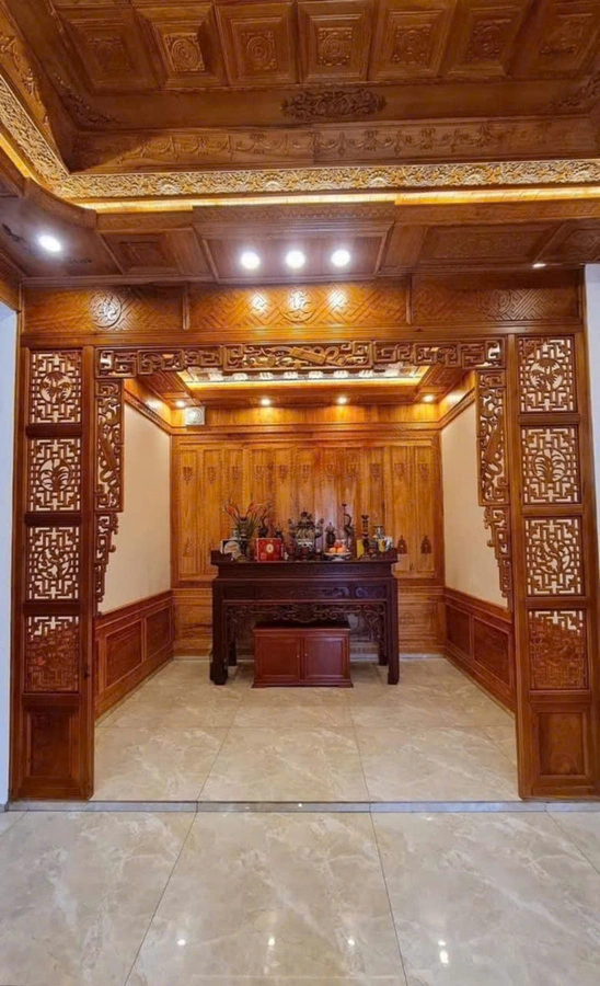 Dự án thi công váy, vách ban thờ gỗ dổi